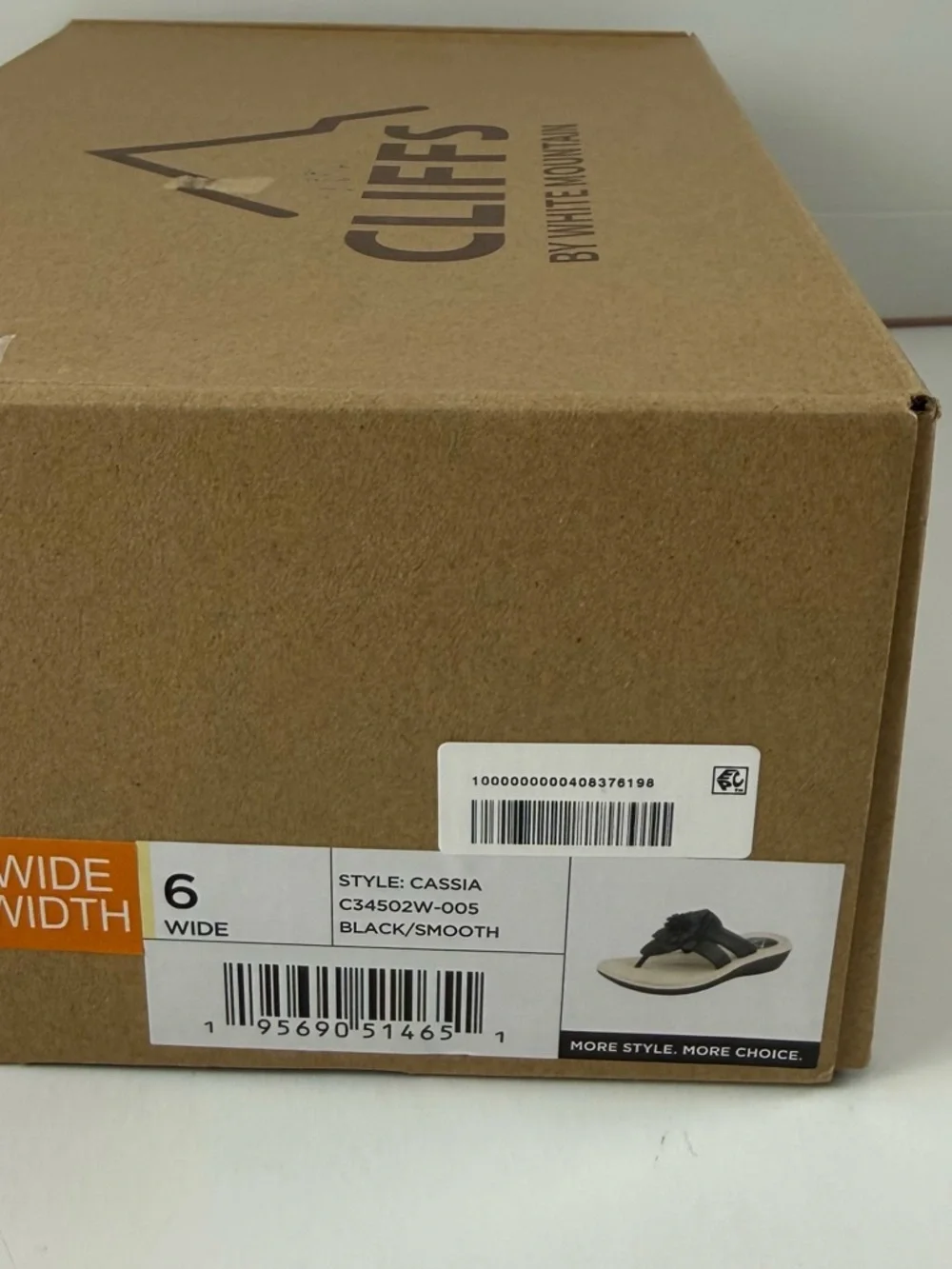 Cliffs by White Mountain Cassia Flower Thong Sandals Womens 6W Black NEW